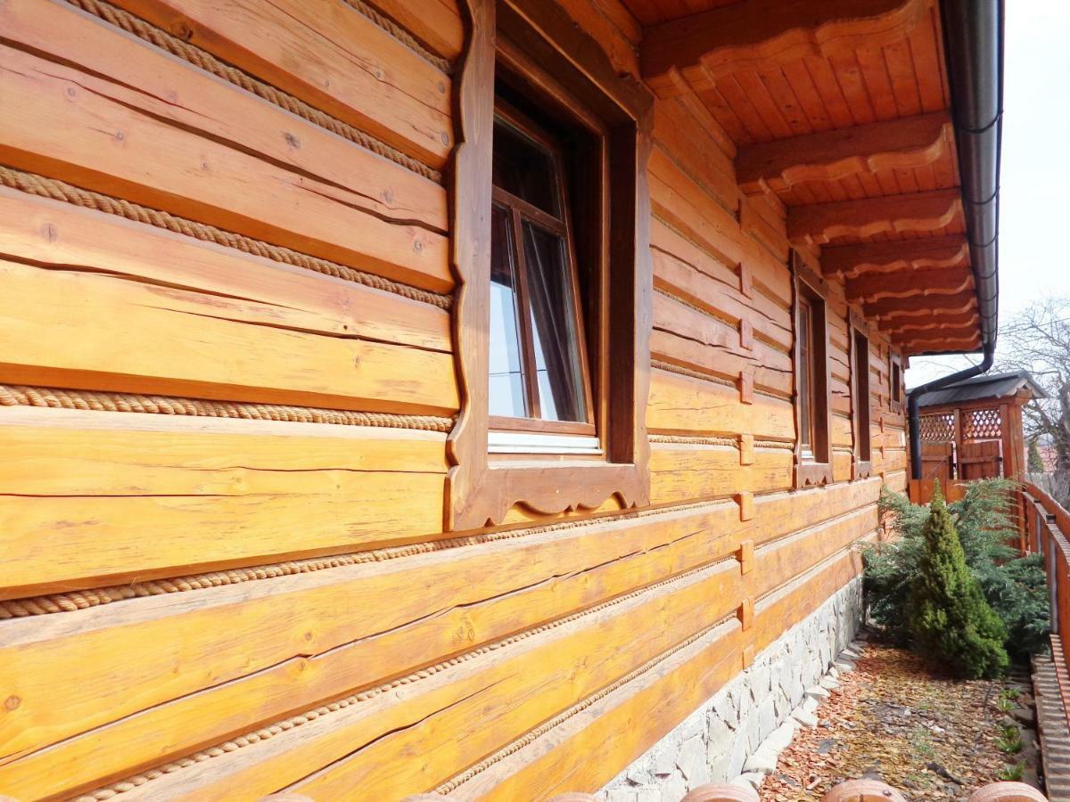 Drevenica Deni Villa Osturna Buitenkant foto