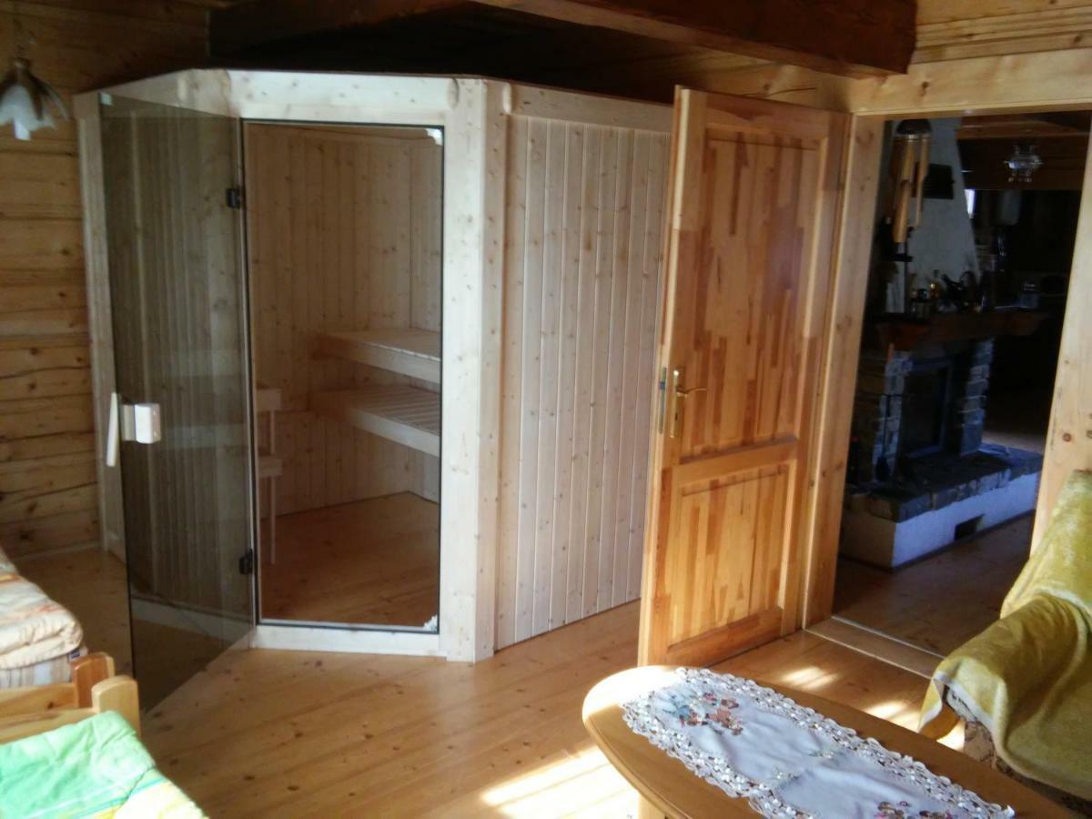 Drevenica Deni Villa Osturna Buitenkant foto